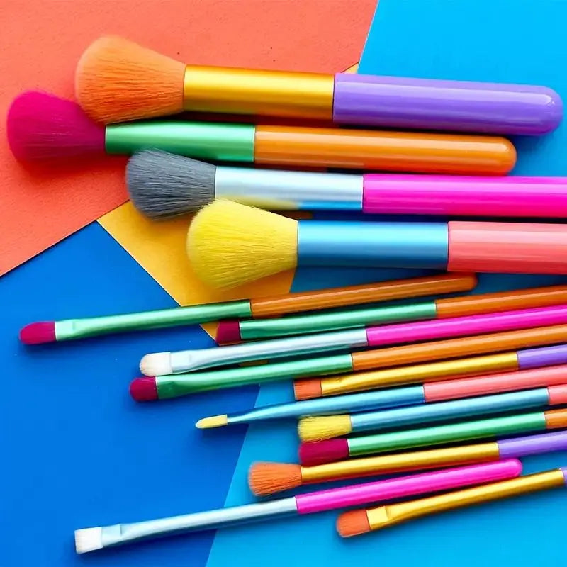 15 PCs Rainbow Color High Quality Makeup Brush Set - Perfect for Eyeshadow, Foundation, and Cosmetic Tools