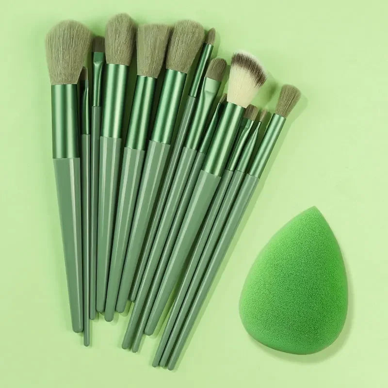 New 13PCS Makeup Brushes Set Super soft EyesShadow Lip Contouring Brush Loose Powder Concealer brochas de maquillaje Makeup Tool